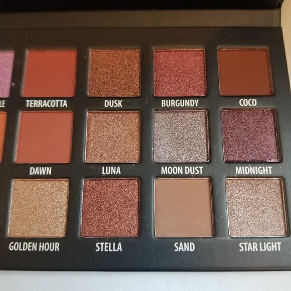 KAB Cosmetics Day + Night Eyeshadow Palette - Picture 7 of 7